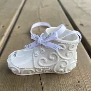 Wedgwood Baby’s First Christmas 2010 Baby Shoe Christmas Ornament